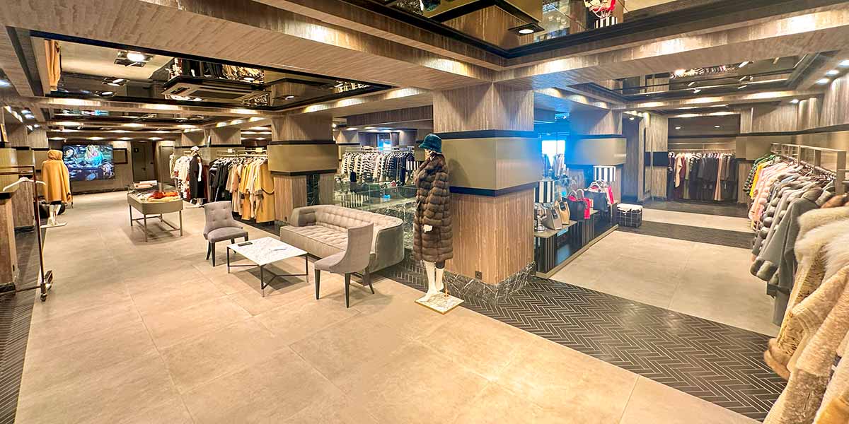 Luxury display of fur and leather in Istanbul at the best quality fur and leather brand in Istanbul, a premier fashion atelier showcasing the 2026 collection of Istanbul luxury outerwear, handcrafted leather jackets and artisan leather apparel, authentic mink and sable crafted from genuine premium furs, Turkish leather garments and luxury winter wear Turkey, inside one of the finest Istanbul fur shops offering free VIP hotel transfers at Mahal Hasan flagship showroom.